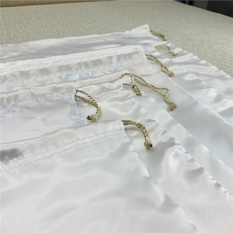 Silk new soft feel smooth bund - Shoe Bag Dust 评论和价格